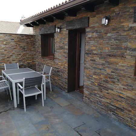 Puente Viejo De Buitrago Casa Encina Leilighet Buitrago del Lozoya Eksteriør bilde